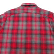 Laden Sie das Bild in den Galerie-Viewer, Sugar Cane Men's Vintage-Style Brushed Plaid Flannel Long-Sleeve Work Shirt - Fiction Romance Collection - 100% Cotton Herringbone Twill, Made in Japan (SC29584 165 Red)