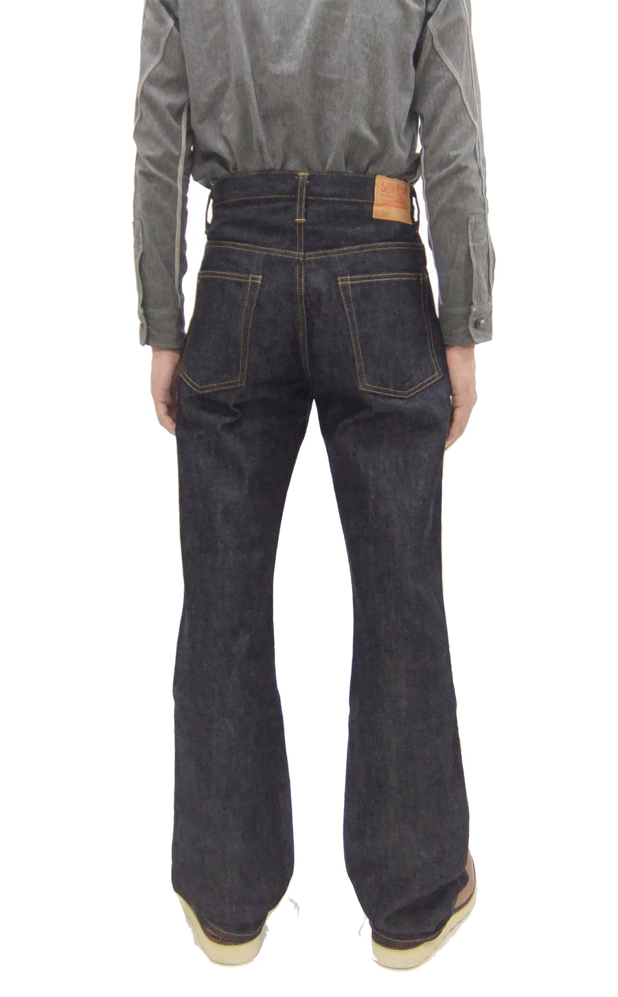 Sugar Cane Men's 14oz Denim Boot-Cut Jeans - Mid-Rise, Zip Fly, 1971-Spec Fabric x 1979-Style Silhouette - Made in Japan (SC42321 Indigo One Wash)