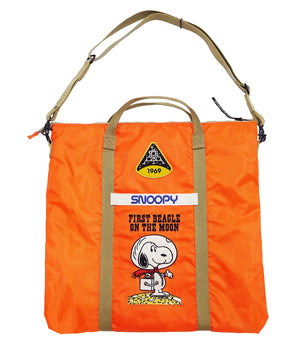 TOYS McCOY Bag Men's Casual Astronaut Snoopy Nylon Shoulder Bag Inspired by USAF Military Helmet Bag TMA2411 070 Orange