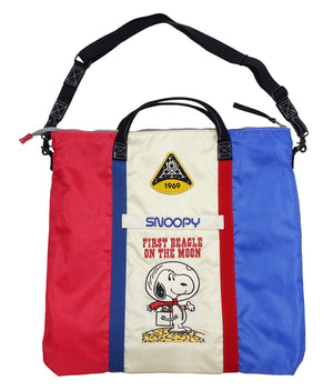 TOYS McCOY Bag Men's Casual Astronaut Snoopy Nylon Shoulder Bag Inspired by USAF Military Helmet Bag TMA2411 012 Tricolor