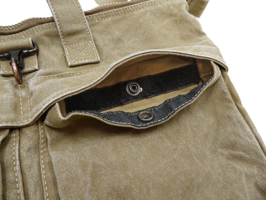 TOYS McCOY Men's Canvas Shoulder Bag - U.S. Air Force MIL-B-43290 Flight Helmet Bag Inspired - Made in Japan (TMA2528 041 Khaki)