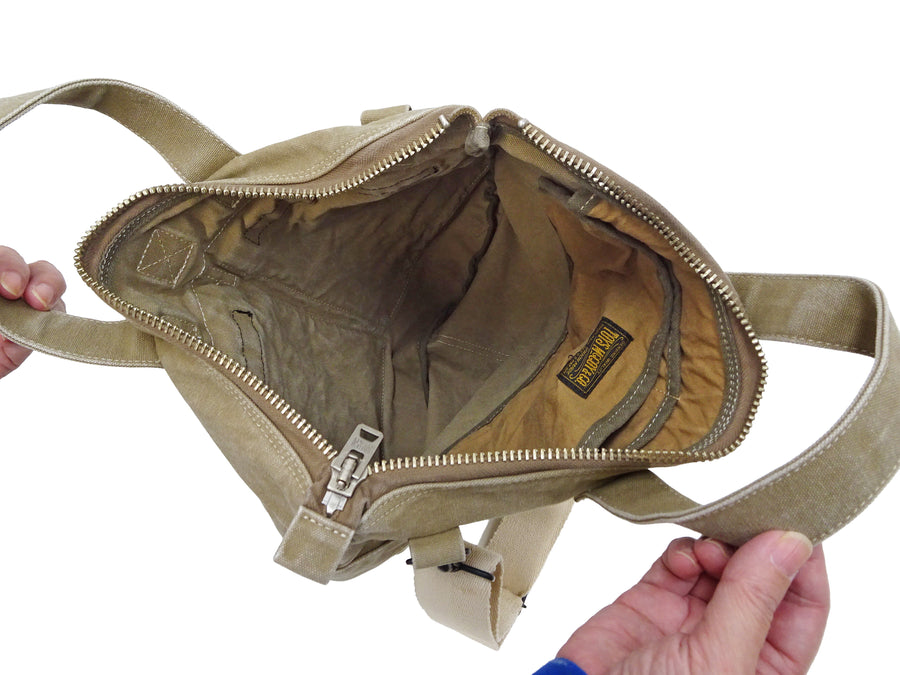 TOYS McCOY Men's Canvas Shoulder Bag - U.S. Air Force MIL-B-43290 Flight Helmet Bag Inspired - Made in Japan (TMA2528 041 Khaki)