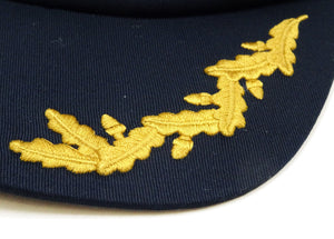 TOYS McCOY Men's SNOOPY Trucker Cap with Side Mesh Panels - Snapback Baseball Hat with Embroidered Patch and Visor Embroidery, Made in Japan (TMA2607 120 Dark Navy)