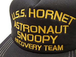 TOYS McCOY Men's Snoopy "UDT Recovery Team" Trucker-Style Baseball Cap with Side Mesh Panels and Snapback Adjustment, Made in Japan (TMA2624, 030 Black)