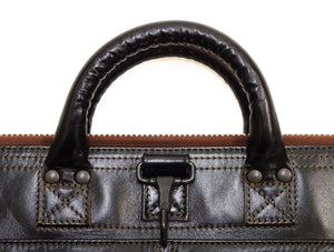 TOYS McCOY Men's Horsehide Leather Helmet Bag, Vintage U.S. Air Force-Inspired Design, 2-Way Carry with Leather Handles and a Detachable Adjustable Shoulder Strap, Quilted Ripstop Lining (TMA2628 030 Black Leather x Nickel Zipper)
