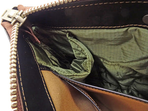 TOYS McCOY Men's Horsehide Leather Helmet Bag, Vintage U.S. Air Force-Inspired Design, 2-Way Carry with Leather Handles and a Detachable Adjustable Shoulder Strap, Quilted Ripstop Lining (TMA2628 030 Black Leather x Nickel Zipper)