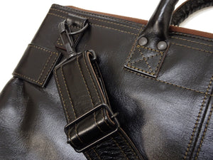 TOYS McCOY Men's Horsehide Leather Helmet Bag, Vintage U.S. Air Force-Inspired Design, 2-Way Carry with Leather Handles and a Detachable Adjustable Shoulder Strap, Quilted Ripstop Lining (TMA2628 030 Black Leather x Nickel Zipper)
