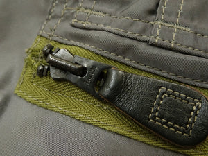 TOYS McCOY Men's MA-1 Flight Jacket, ALBERT TURNER MIL-J-8279A Reproduction, Nylon Twill Shell, Wool Pile Interlining, Made in Japan (TMJ2640, Sage)