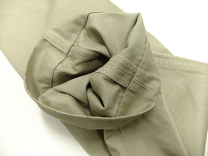 TOYS McCOY Men's Steve McQueen "The Great Escape" Reproduction Chino Pants, Military Trousers, 12.5 oz. Cotton Twill, Slim Straight Fit, Button Fly, Made in Japan (TMP2604, 040 Khaki)