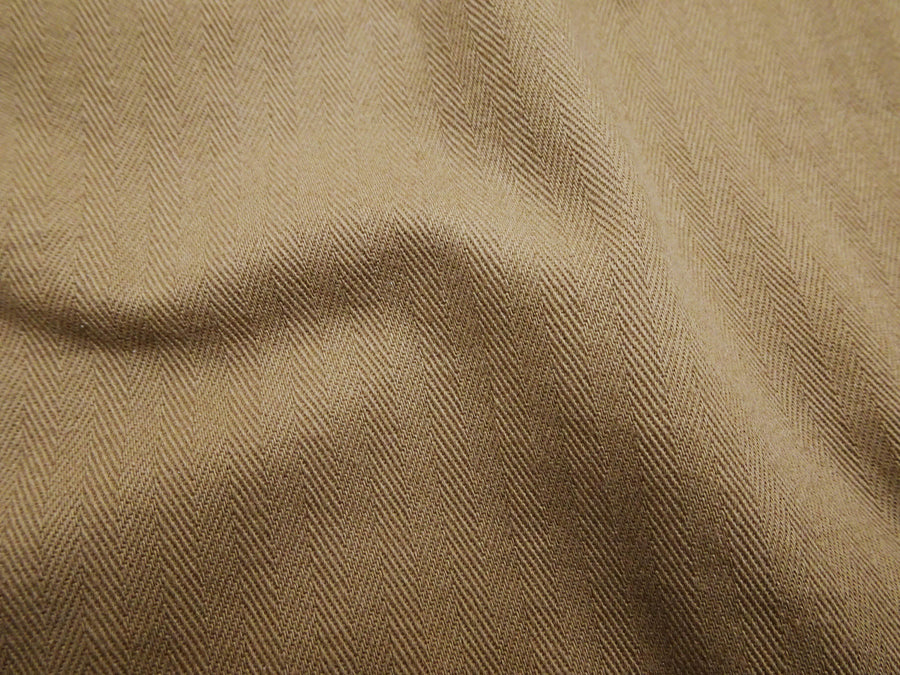 TOYS McCOY Men's Long-Sleeve Solid-Color Work Shirt - Vintage-Inspired Heavyweight Cotton Herringbone Twill (HBT), Made in Japan (TMS2508 041 Khaki Brown)