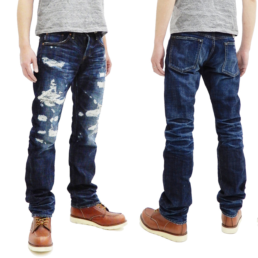 Premium Photo | Texture blue jeans torn denim background.